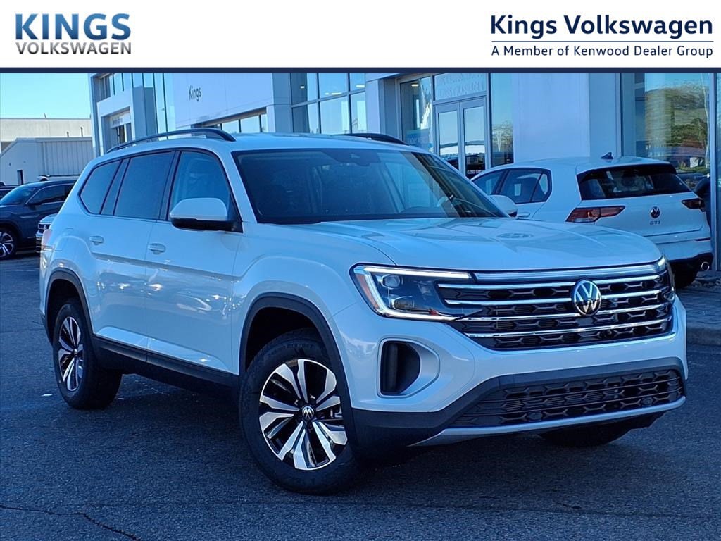 2026 Volkswagen Atlas SE's photo