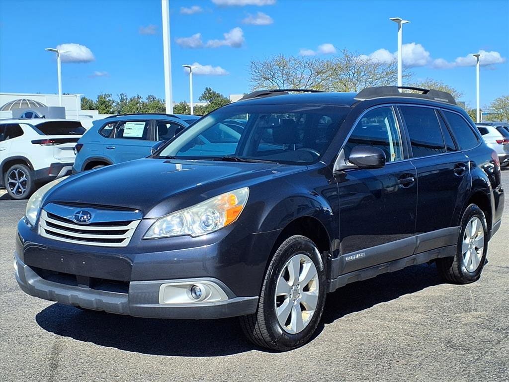 Used 2011 Subaru Outback 2.5i Premium (CVT) SUV