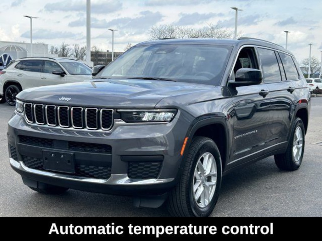 Used 2023 Jeep Grand Cherokee L Laredo SUV