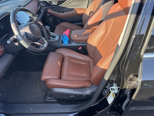 2022 Subaru Outback Touring XT photo 3