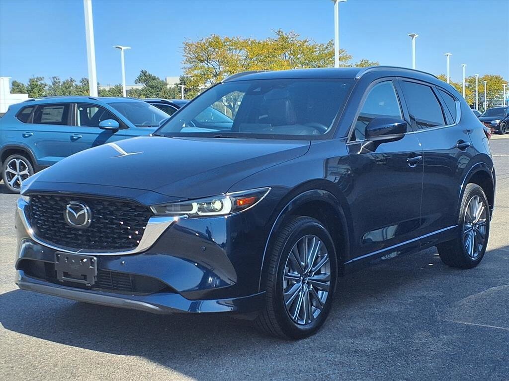2022 Mazda CX-5 2.5 Turbo Signature photo 2