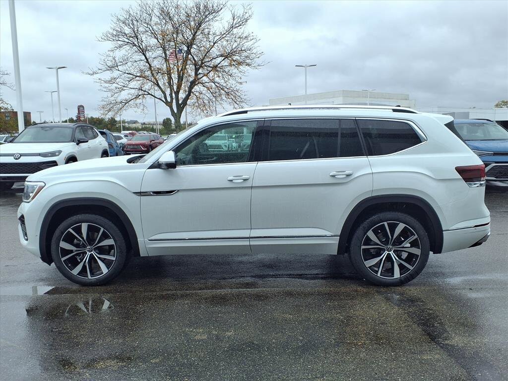 New 2026 Volkswagen Atlas 2.0T SEL Premium R-Line SUV