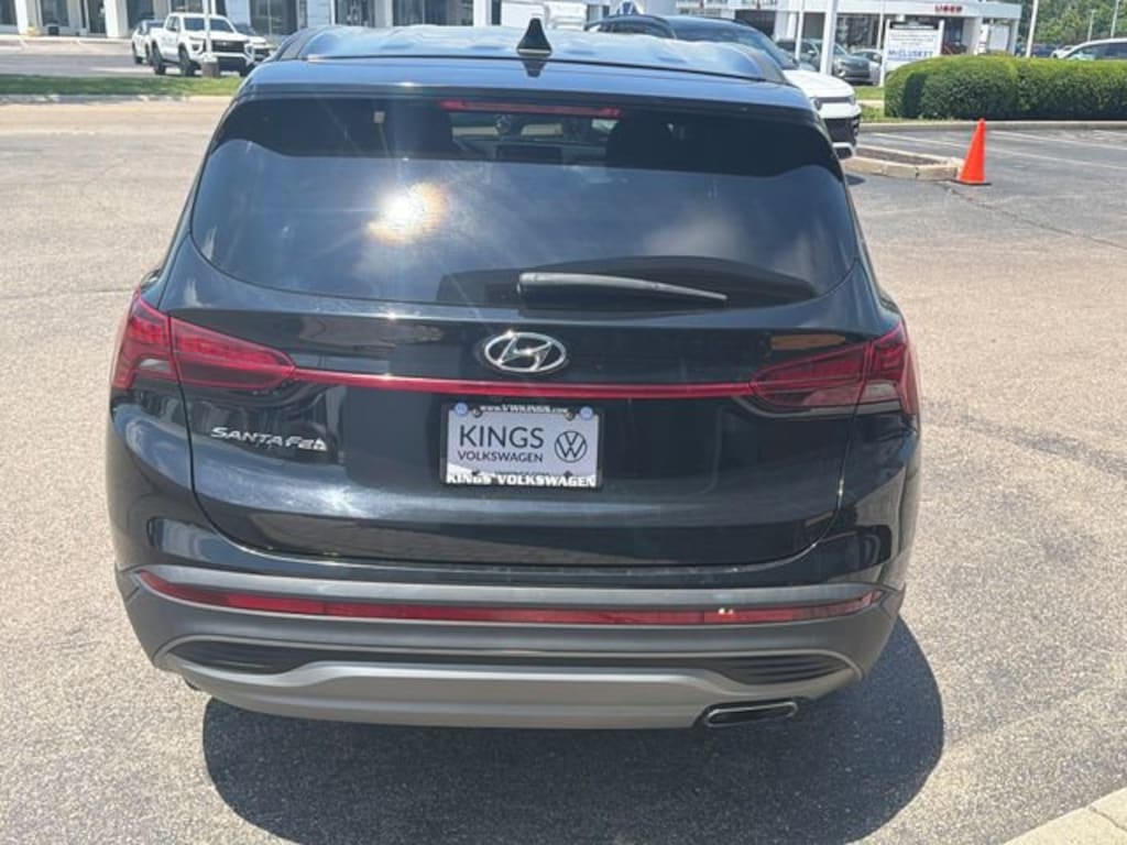 Used 2023 Hyundai Santa Fe SE SUV