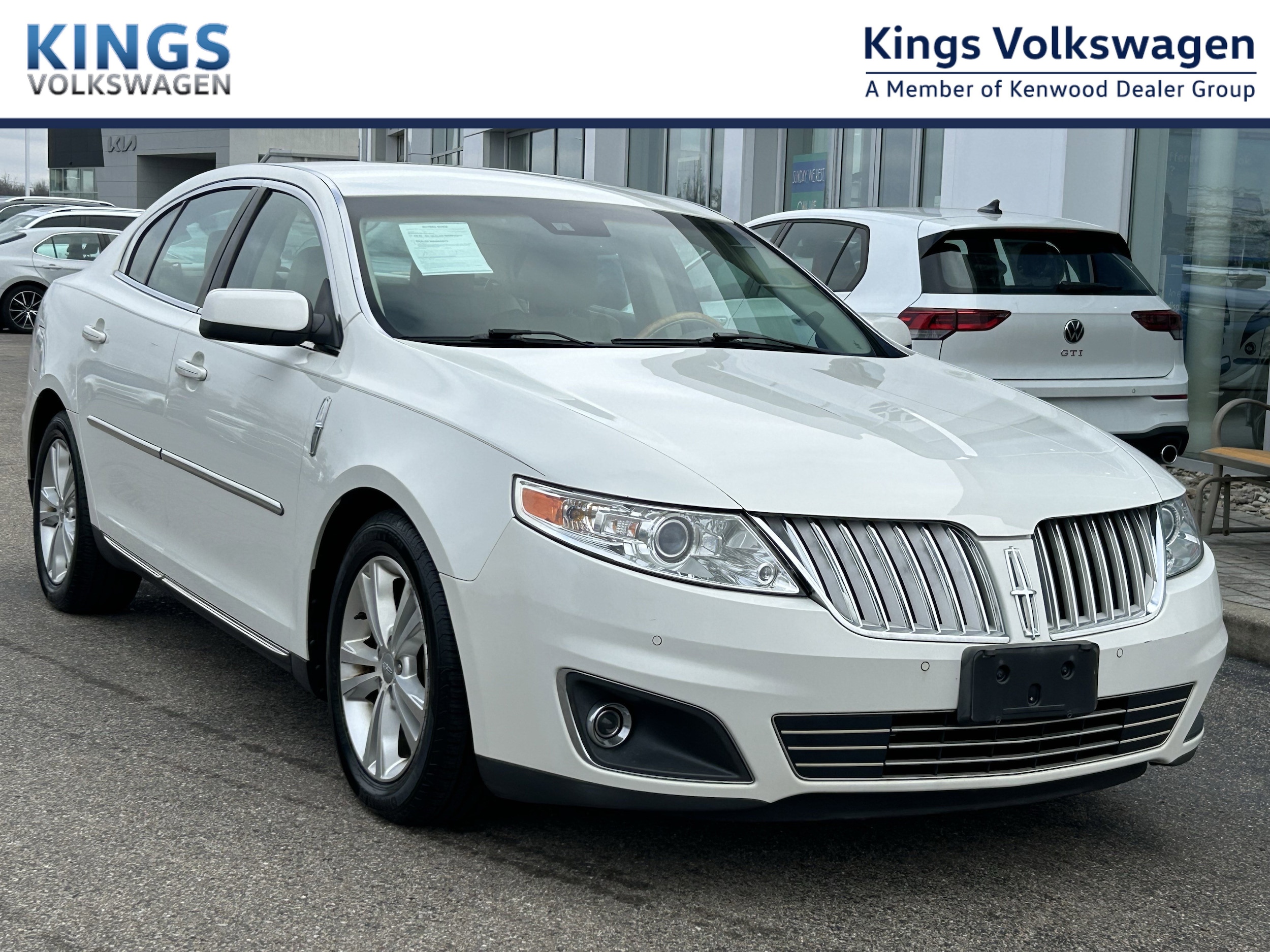 2010 Lincoln MKS Base's photo