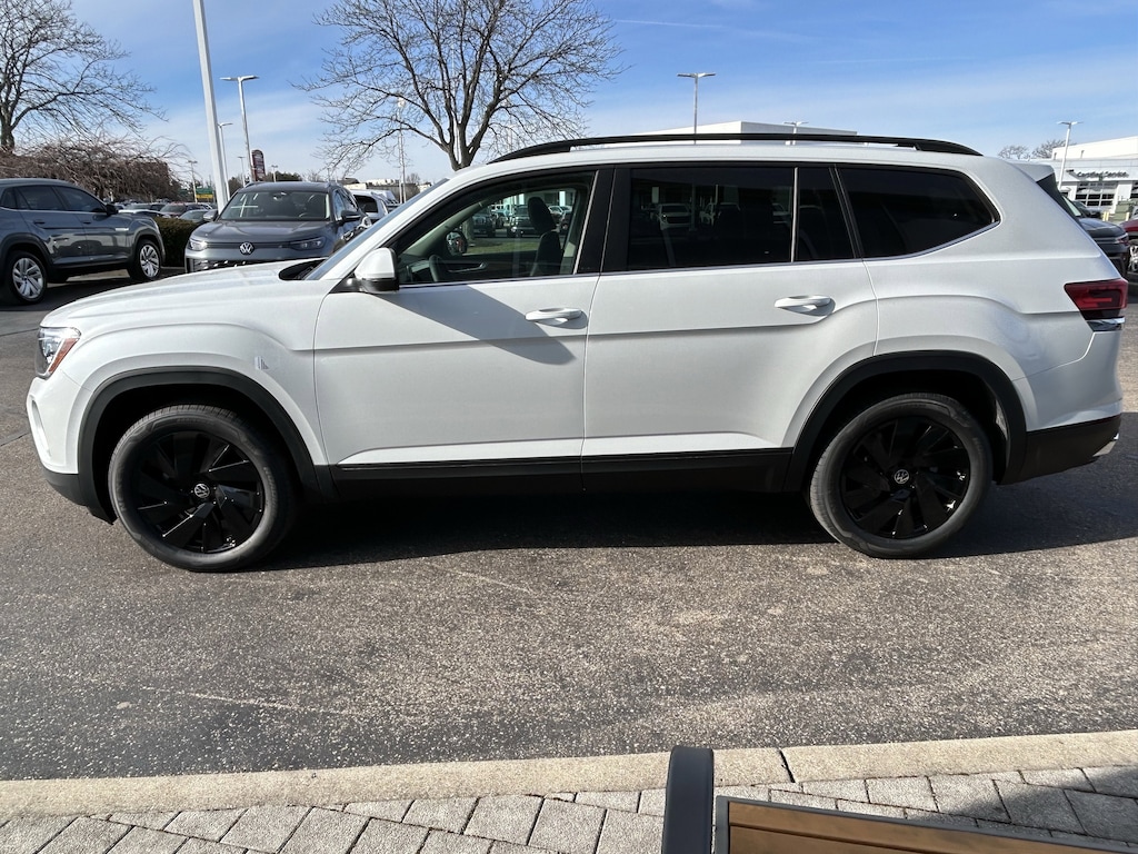 New 2026 Volkswagen Atlas 2.0T SE w/Technology SUV