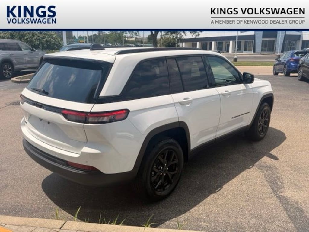 Used 2024 Jeep Grand Cherokee Altitude X SUV