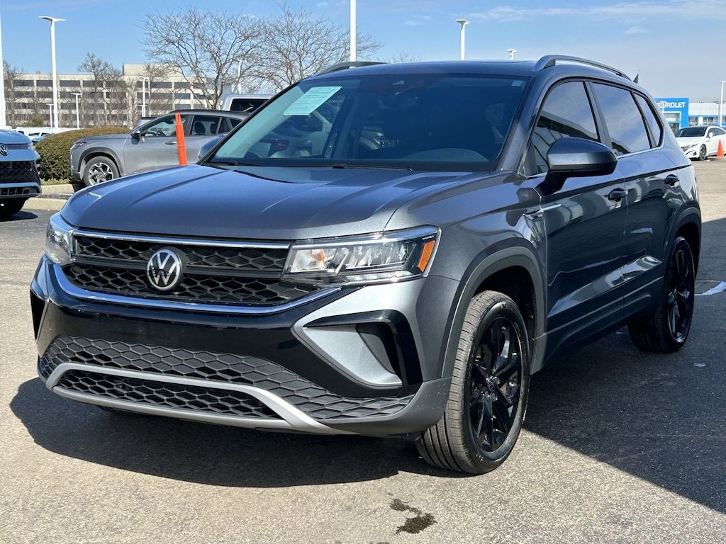 Certified 2022 Volkswagen Taos 1.5T SE 4MOTION SUV