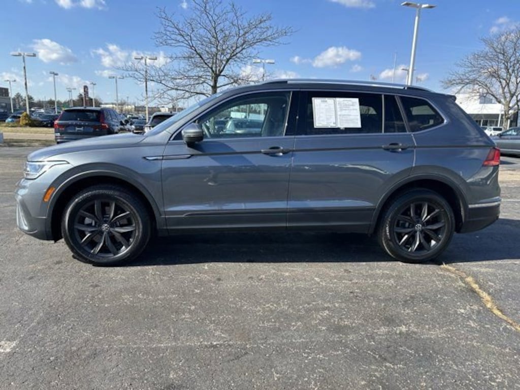 Certified 2024 Volkswagen Tiguan 2.0T SE SUV