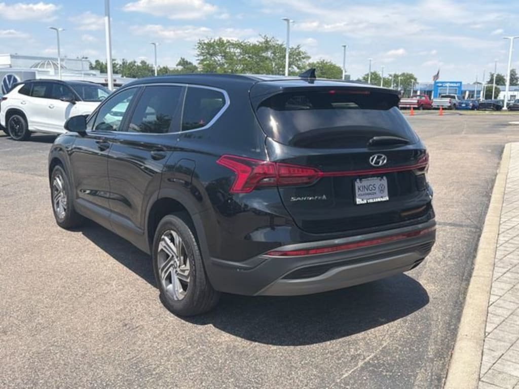 Used 2023 Hyundai Santa Fe SE SUV