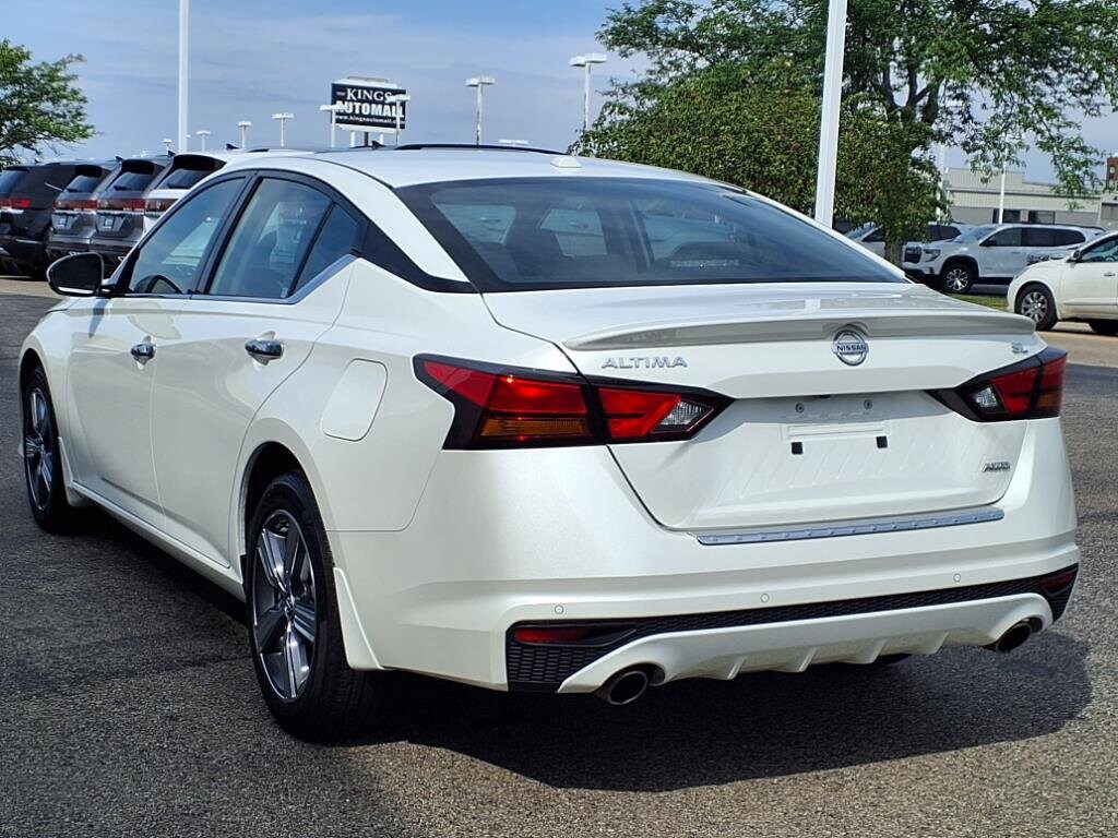 2022 Nissan Altima 2.5 SL photo 4