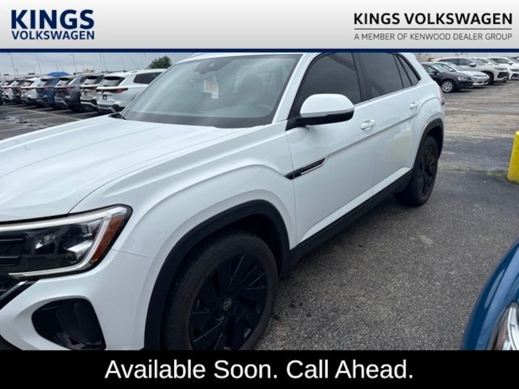 Used 2024 Volkswagen Atlas Cross Sport 2.0T SE w/Technology SUV
