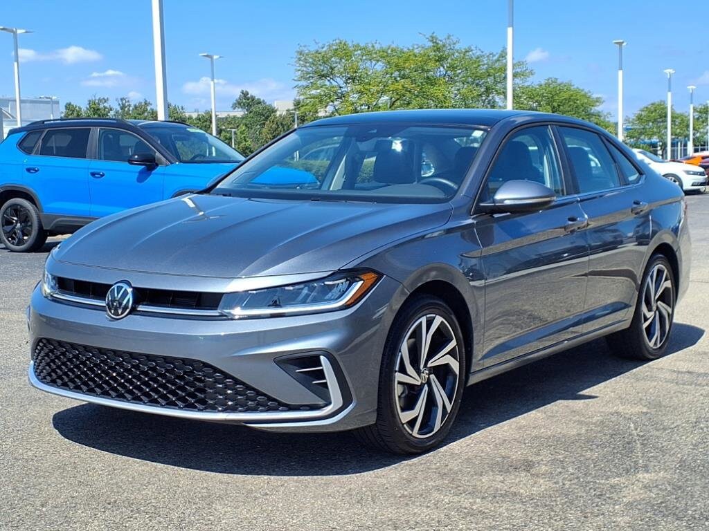2025 Volkswagen Jetta 1.5T SEL photo 2