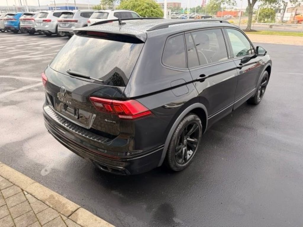 Certified 2024 Volkswagen Tiguan 2.0T SE R-Line Black SUV