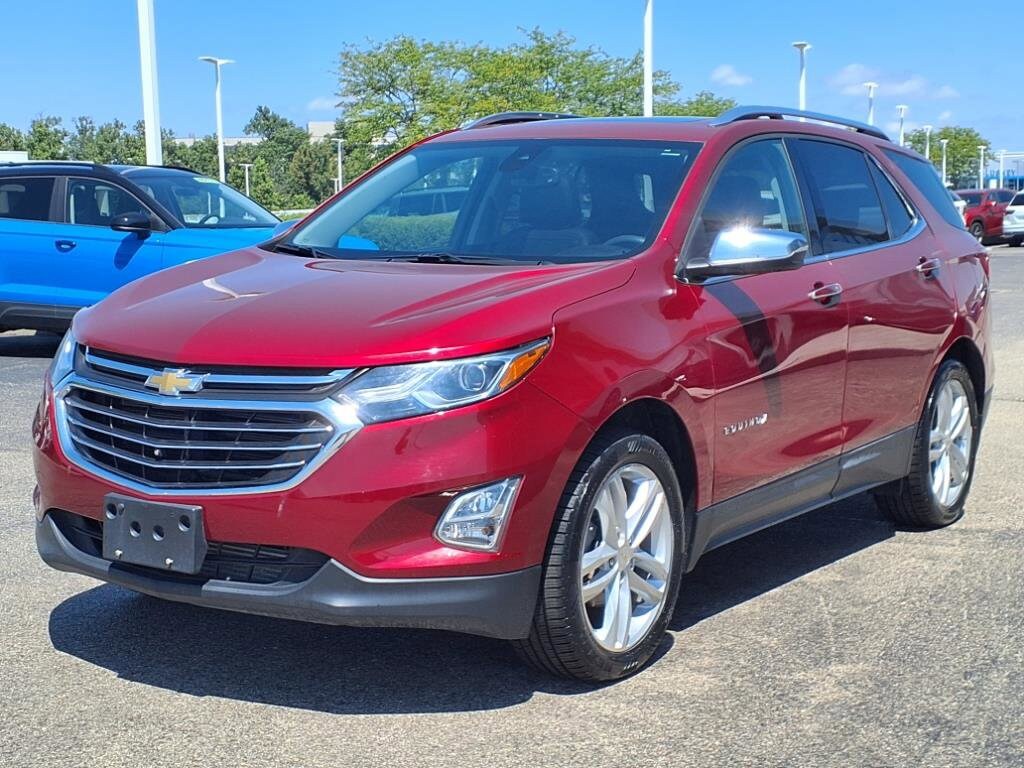 2018 Chevrolet Equinox Premier photo 2