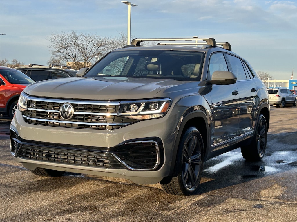 Used 2021 Volkswagen Atlas Cross Sport 3.6L V6 SE w/Technology R-Line 4MOTION SUV