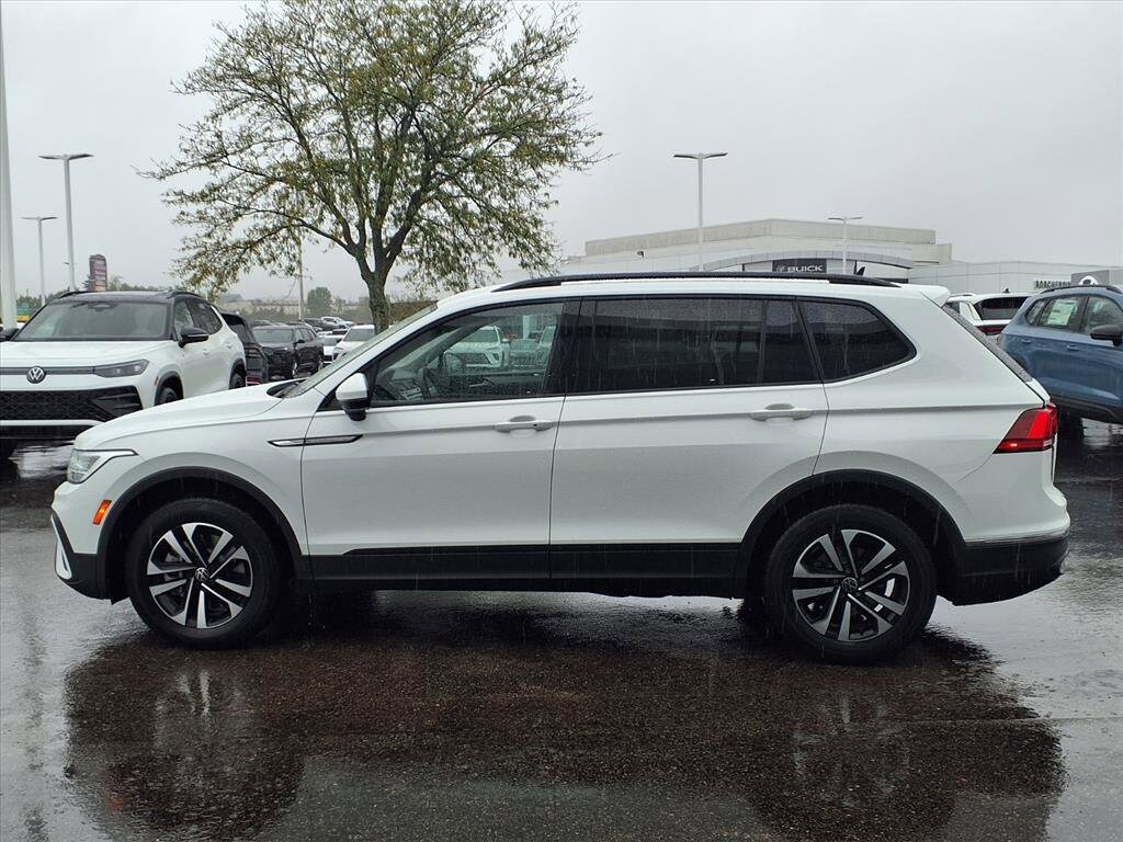 2024 Volkswagen Tiguan S photo 3
