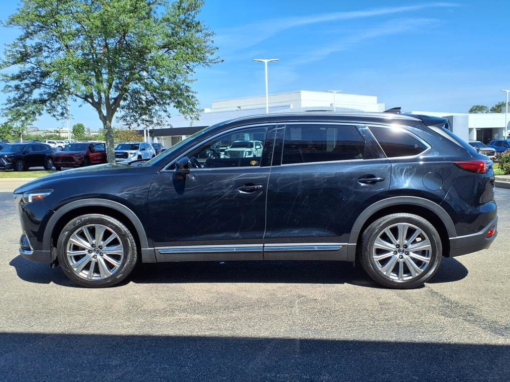 2022 Mazda CX-9 Signature photo 3
