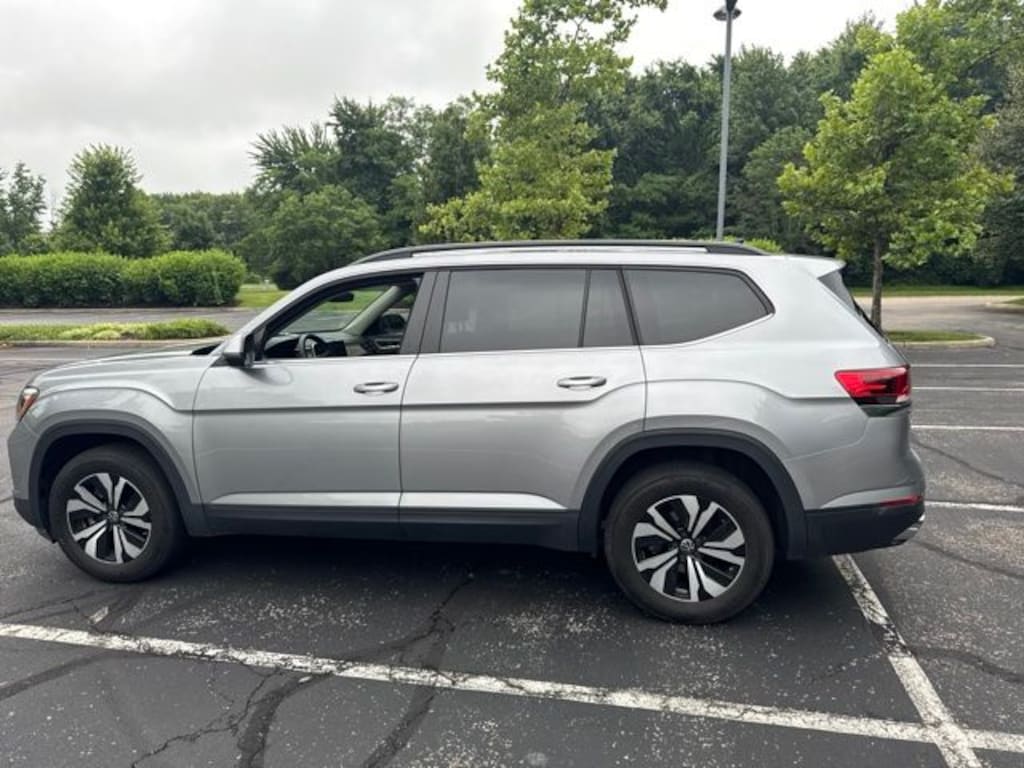 Used 2024 Volkswagen Atlas 2.0T SE SUV