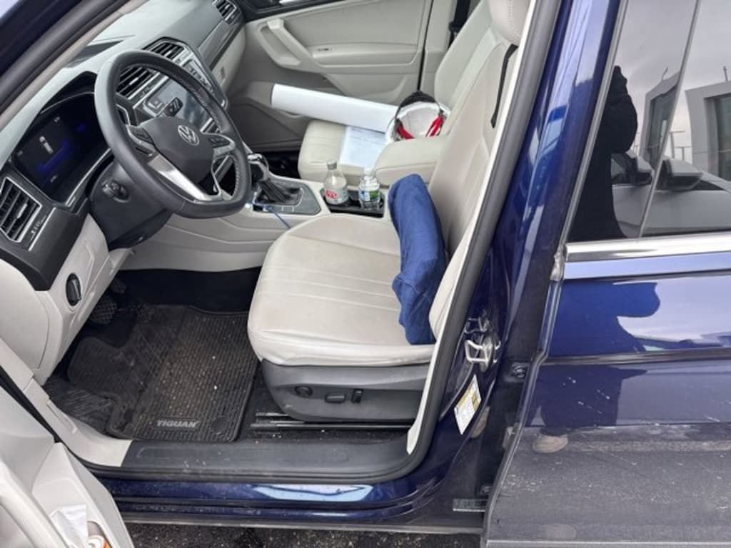 Used 2023 Volkswagen Tiguan 2.0T SE SUV