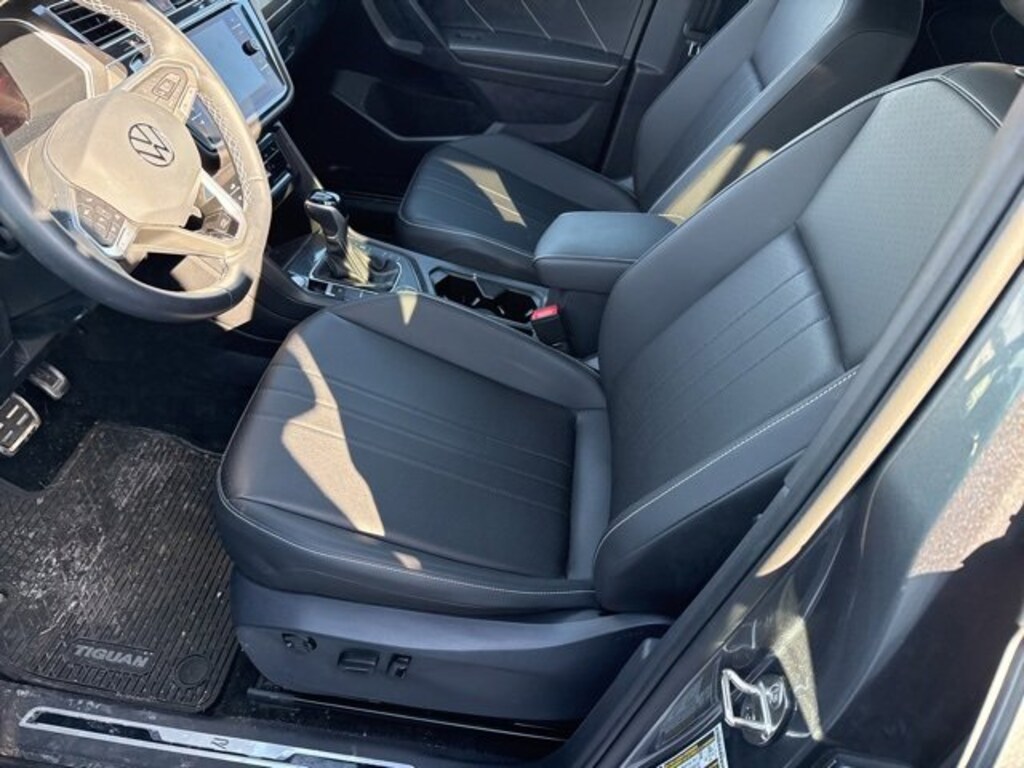 Used 2023 Volkswagen Tiguan 2.0T SE R-Line Black SUV