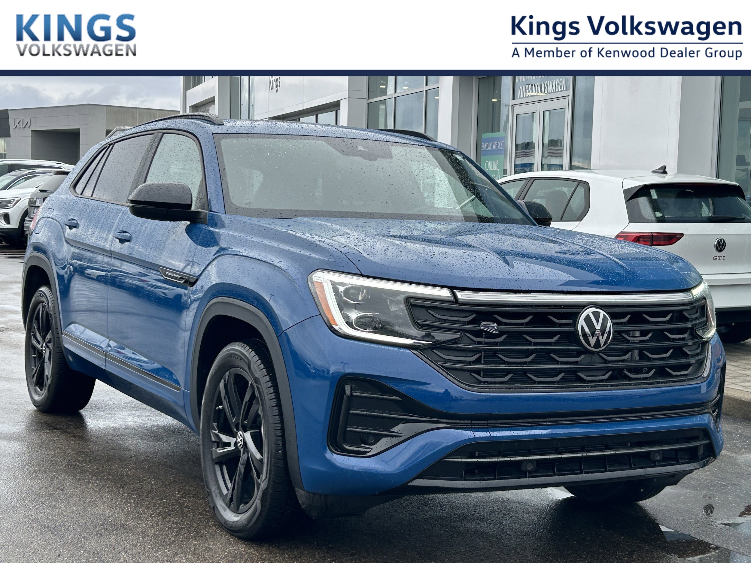 2025 Volkswagen Atlas Cross Sport SEL R-LINE's photo