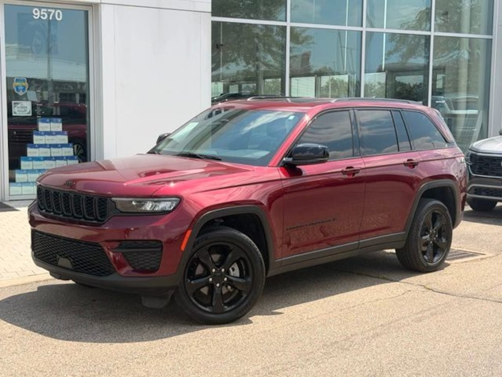 Used 2023 Jeep Grand Cherokee Altitude X SUV