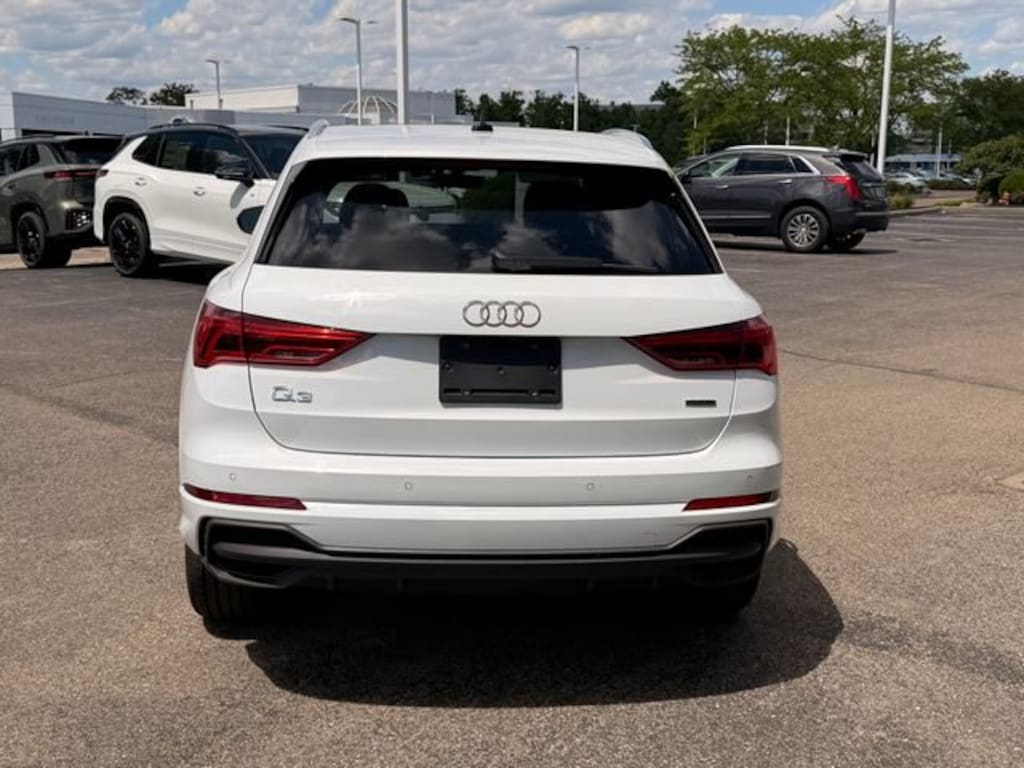 Used 2024 Audi Q3 45 S line Premium SUV