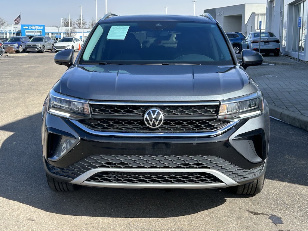 Certified 2022 Volkswagen Taos 1.5T SE 4MOTION SUV