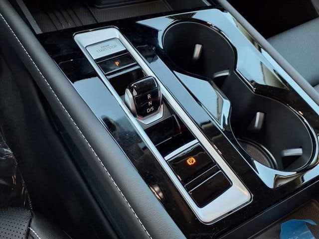 2026 Volkswagen Atlas SE w/Tech - Photo 18