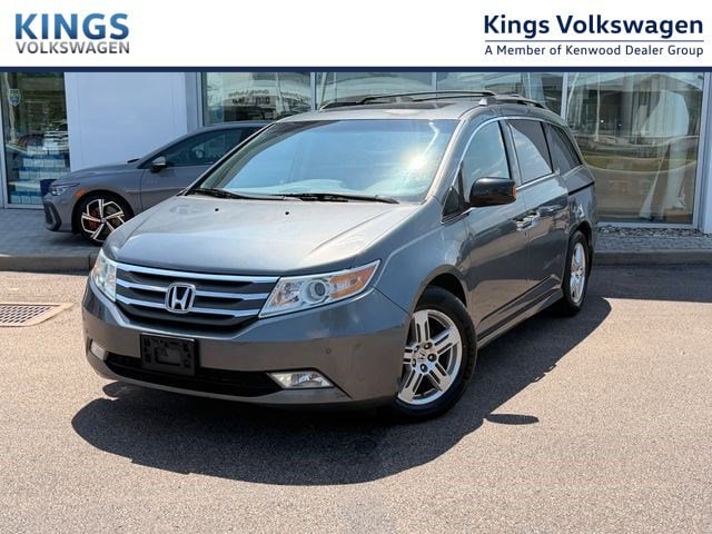 2011 Honda Odyssey Touring Elite's photo