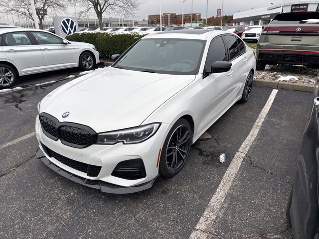 2021 Bmw 330i xDrive photo 2