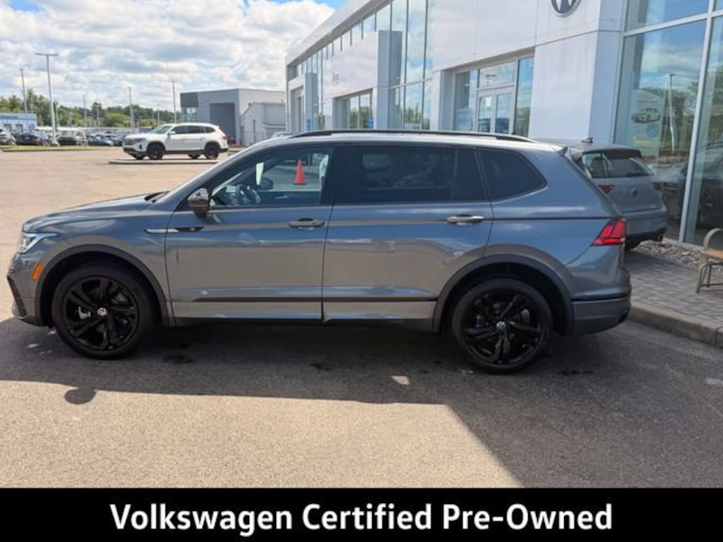 Certified 2024 Volkswagen Tiguan 2.0T SE R-Line Black SUV
