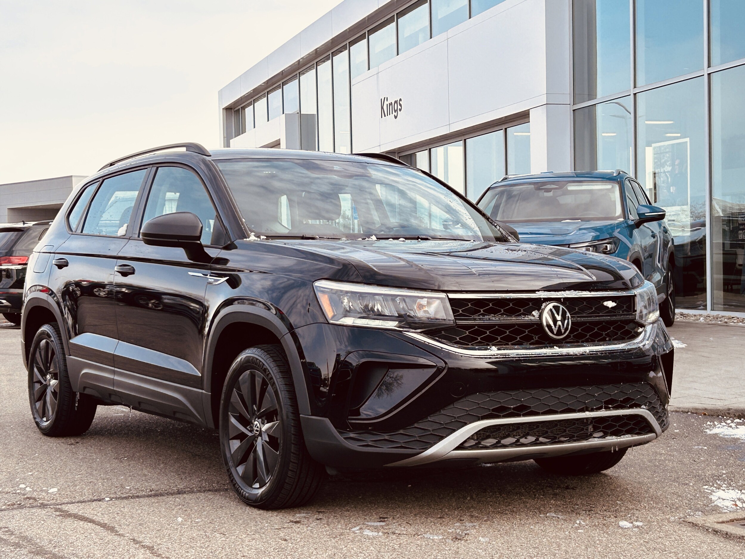 2022 Volkswagen Taos S photo 2