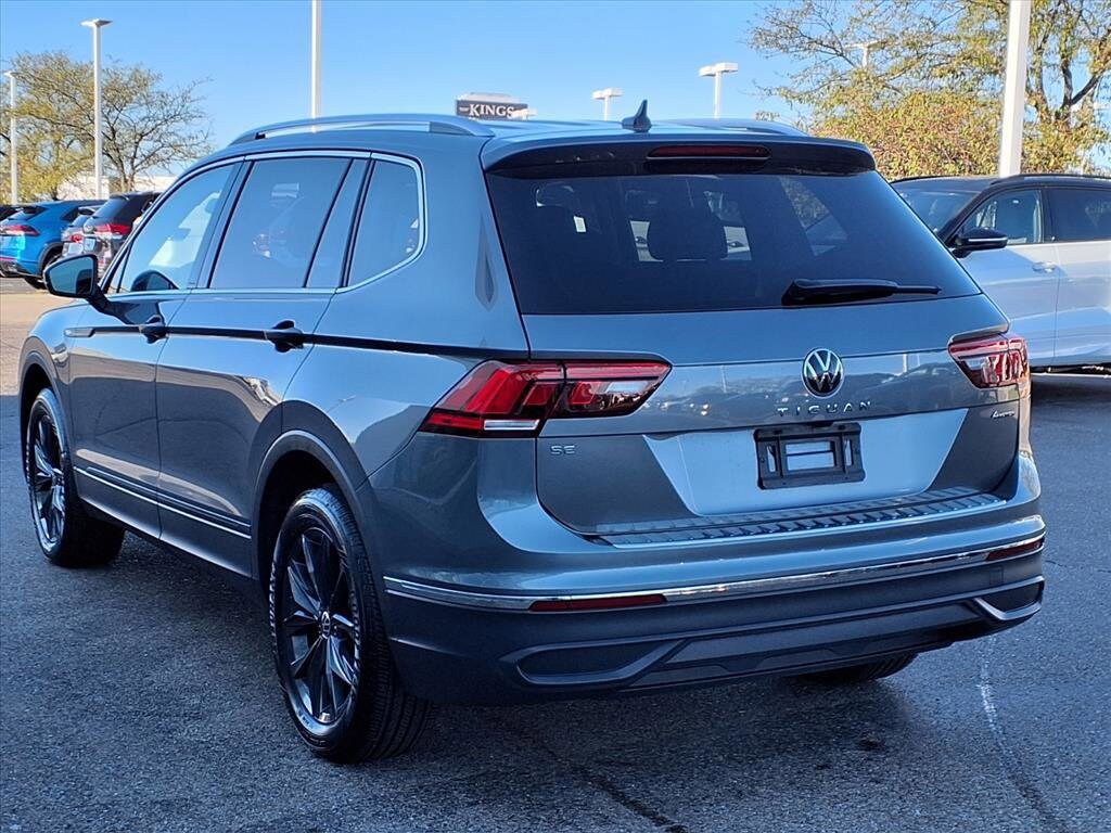 2024 Volkswagen Tiguan SE Wolfsburg Edition photo 3