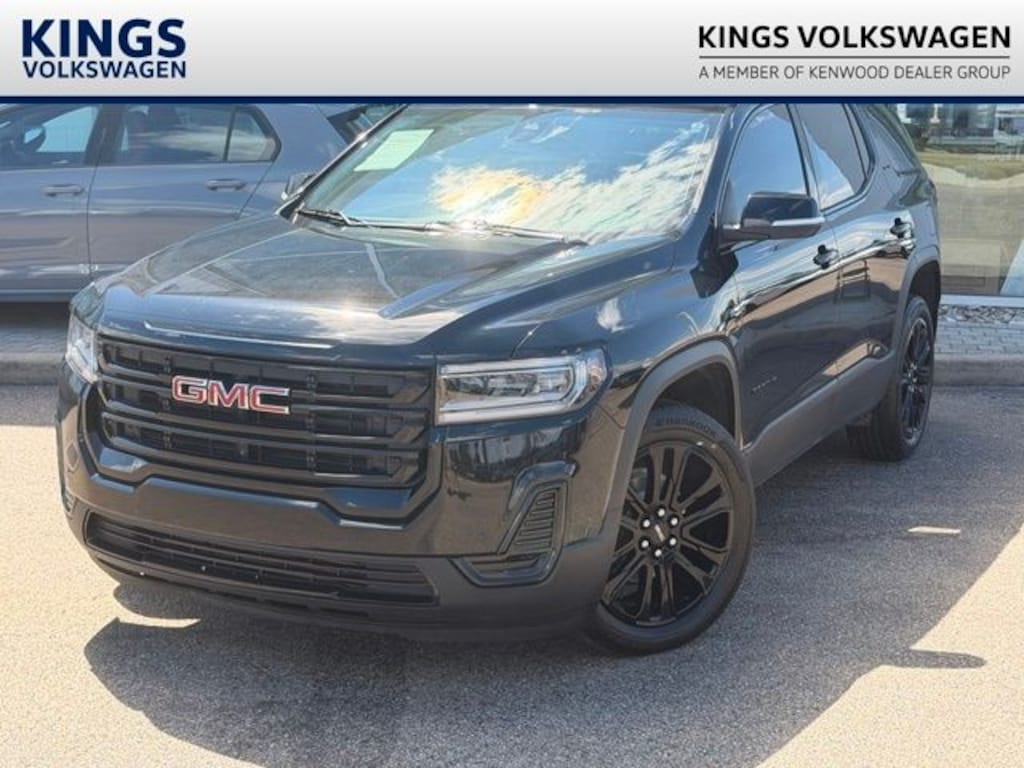 Used 2022 GMC Acadia SLE SUV