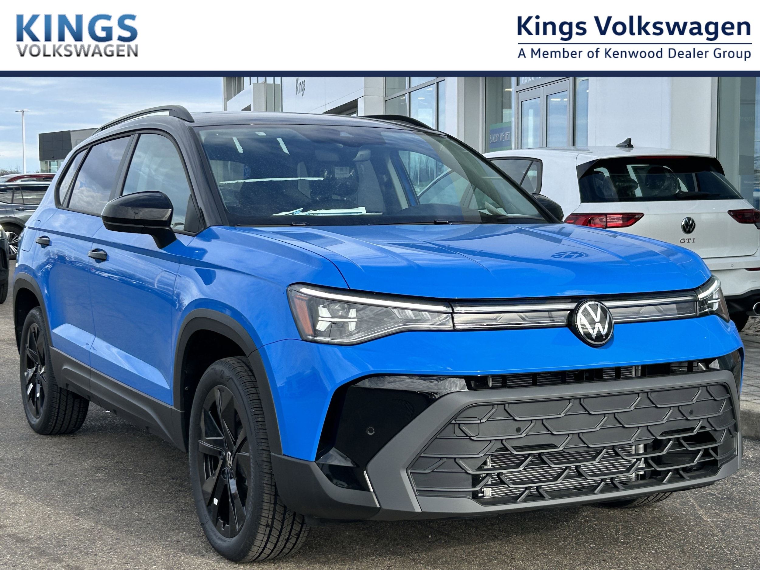 2026 Volkswagen Taos SE Black's photo