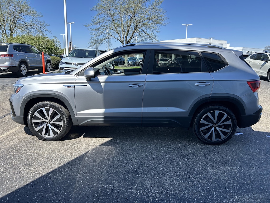 Certified 2023 Volkswagen Taos 1.5T SE SUV