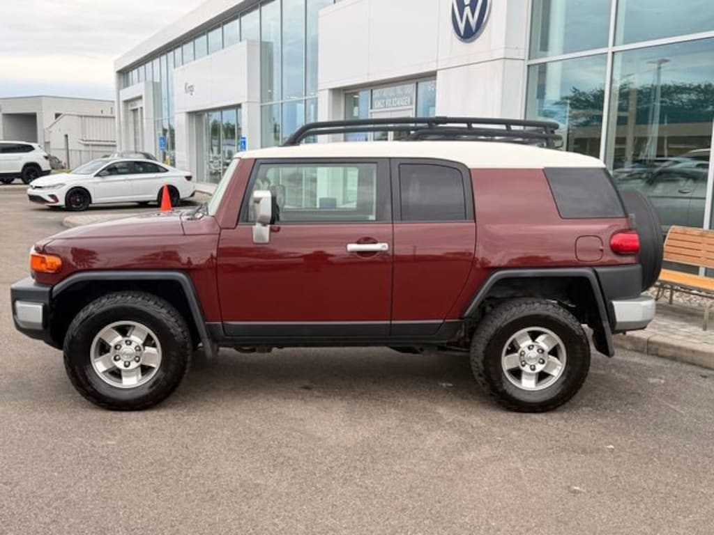 Used 2008 Toyota FJ Cruiser Base SUV