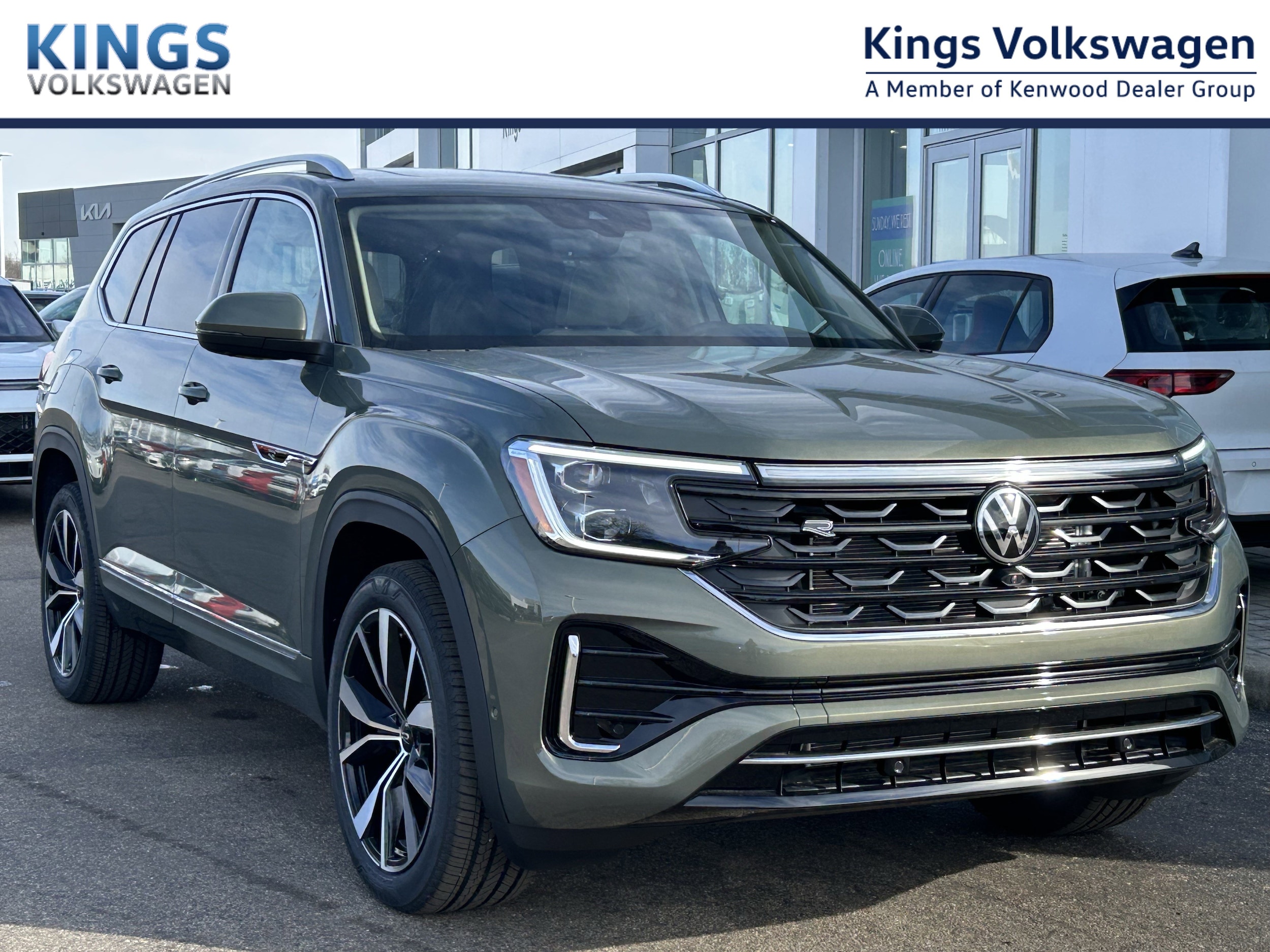 2026 Volkswagen Atlas SEL Premium R-Line's photo