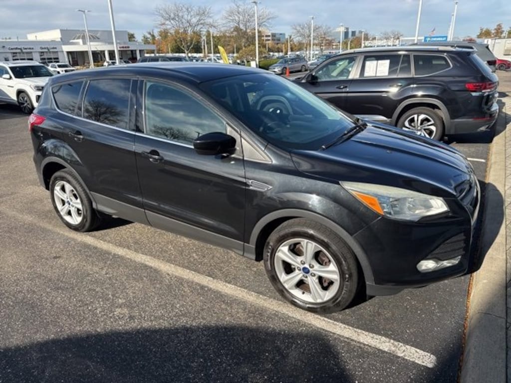 Used 2014 Ford Escape SE SUV