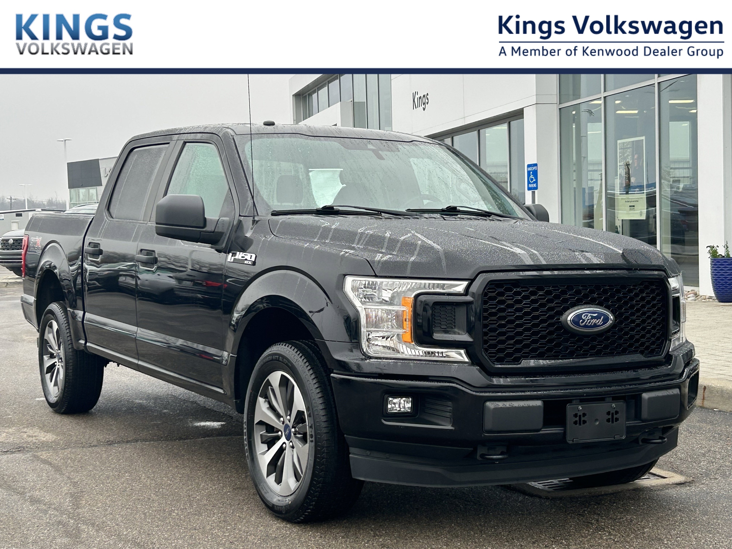 2019 Ford F-150 XL's photo