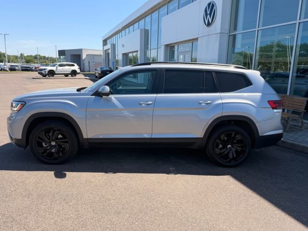 Certified 2023 Volkswagen Atlas 3.6L V6 SE w/Technology SUV