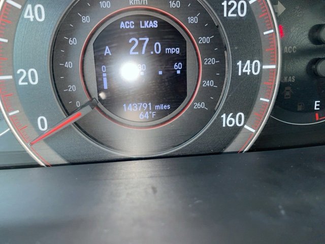 2016 Honda Accord Touring photo 2