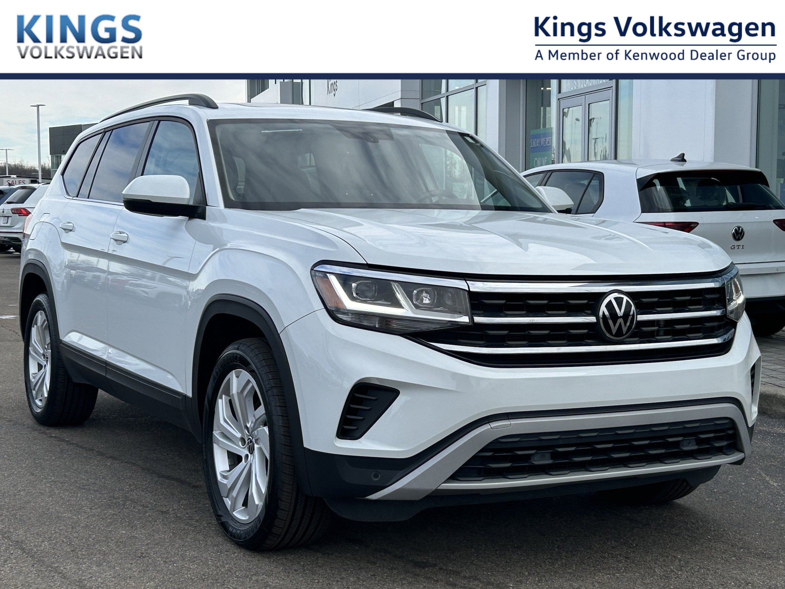 2023 Volkswagen Atlas SE w/Tech's photo