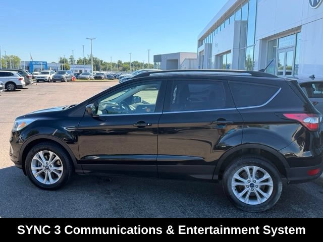 Used 2018 Ford Escape SEL with VIN 1FMCU9HD0JUA89961 for sale in Fairfield, OH