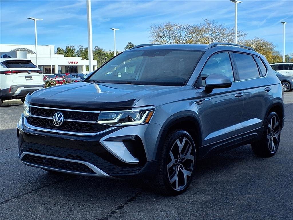 Certified 2022 Volkswagen Taos 1.5T SEL 4MOTION SUV