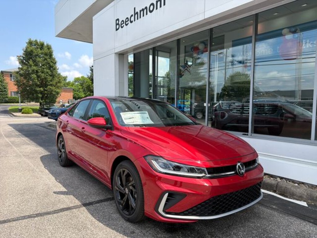 New 2026 Volkswagen Jetta 1.5T SE Sedan