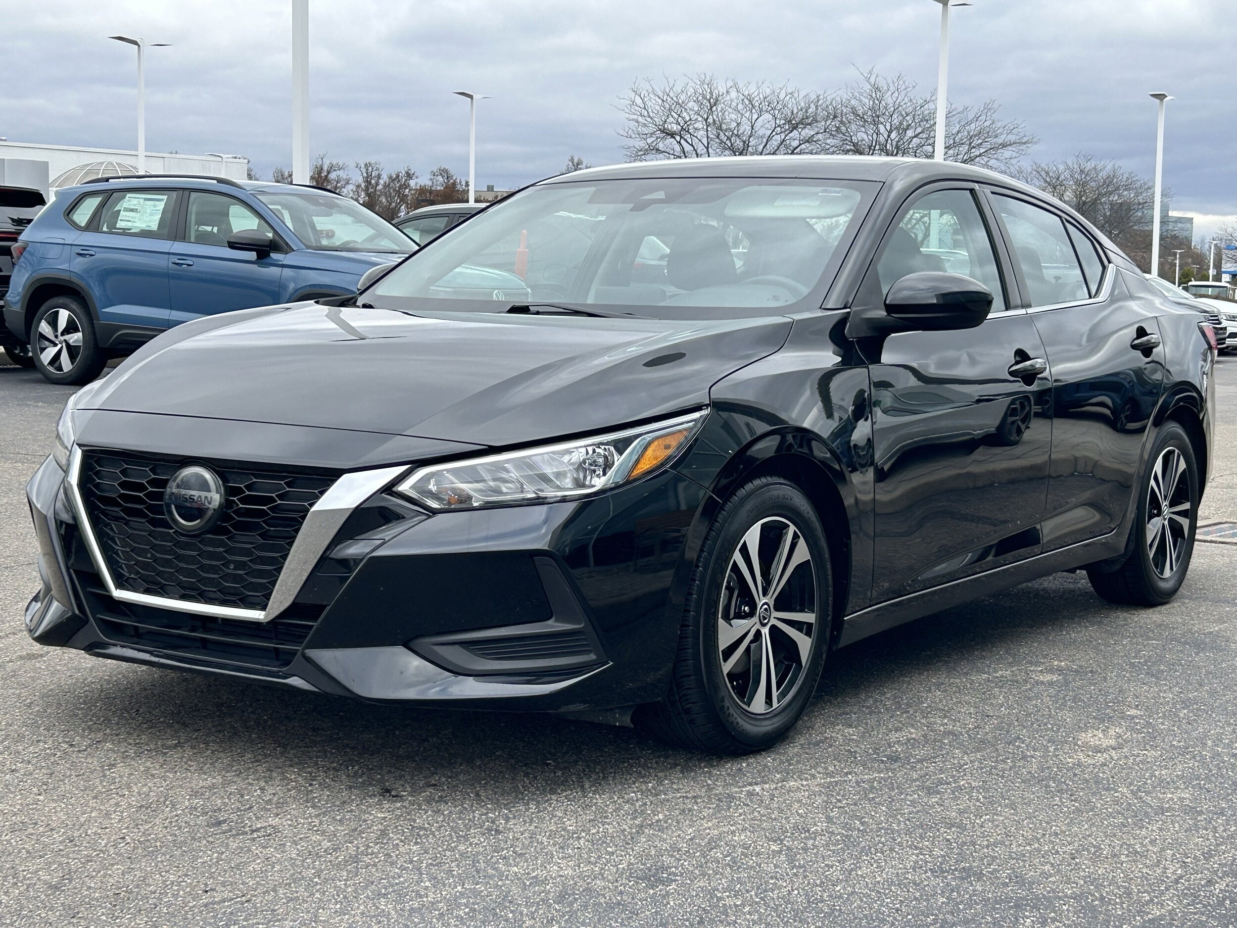 2023 Nissan Sentra SV photo 3