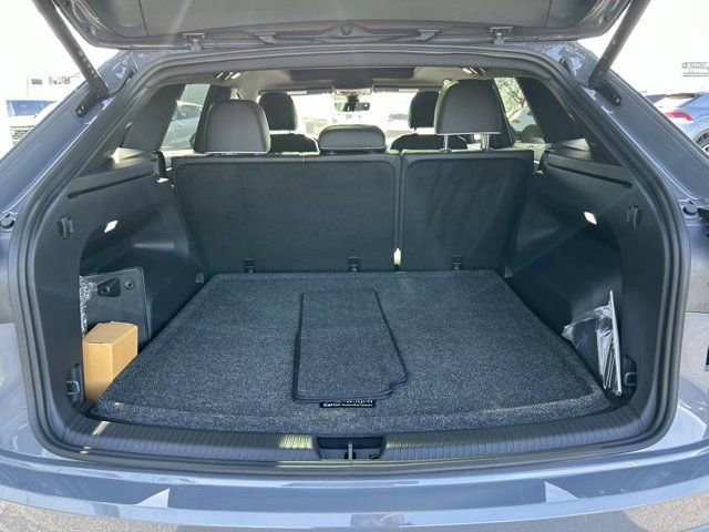 2026 Volkswagen Atlas Cross Sport SEL Premium R-LINE - Photo 27