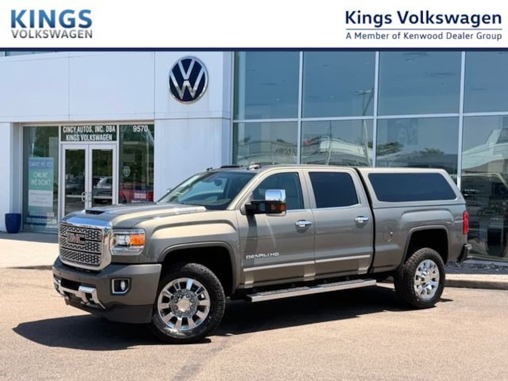 Used 2018 GMC Sierra 2500HD Denali Truck Crew Cab